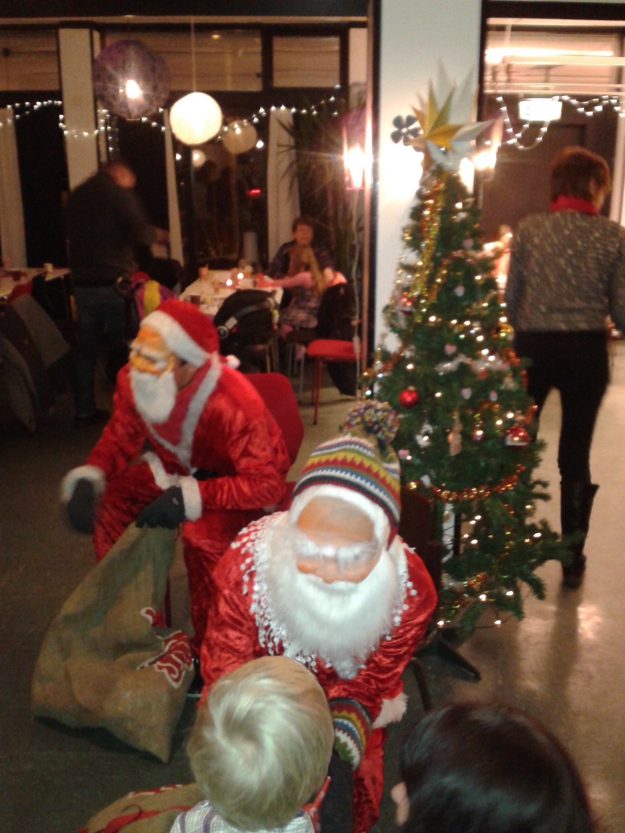 God gammeldags juletrefest i Lakselv